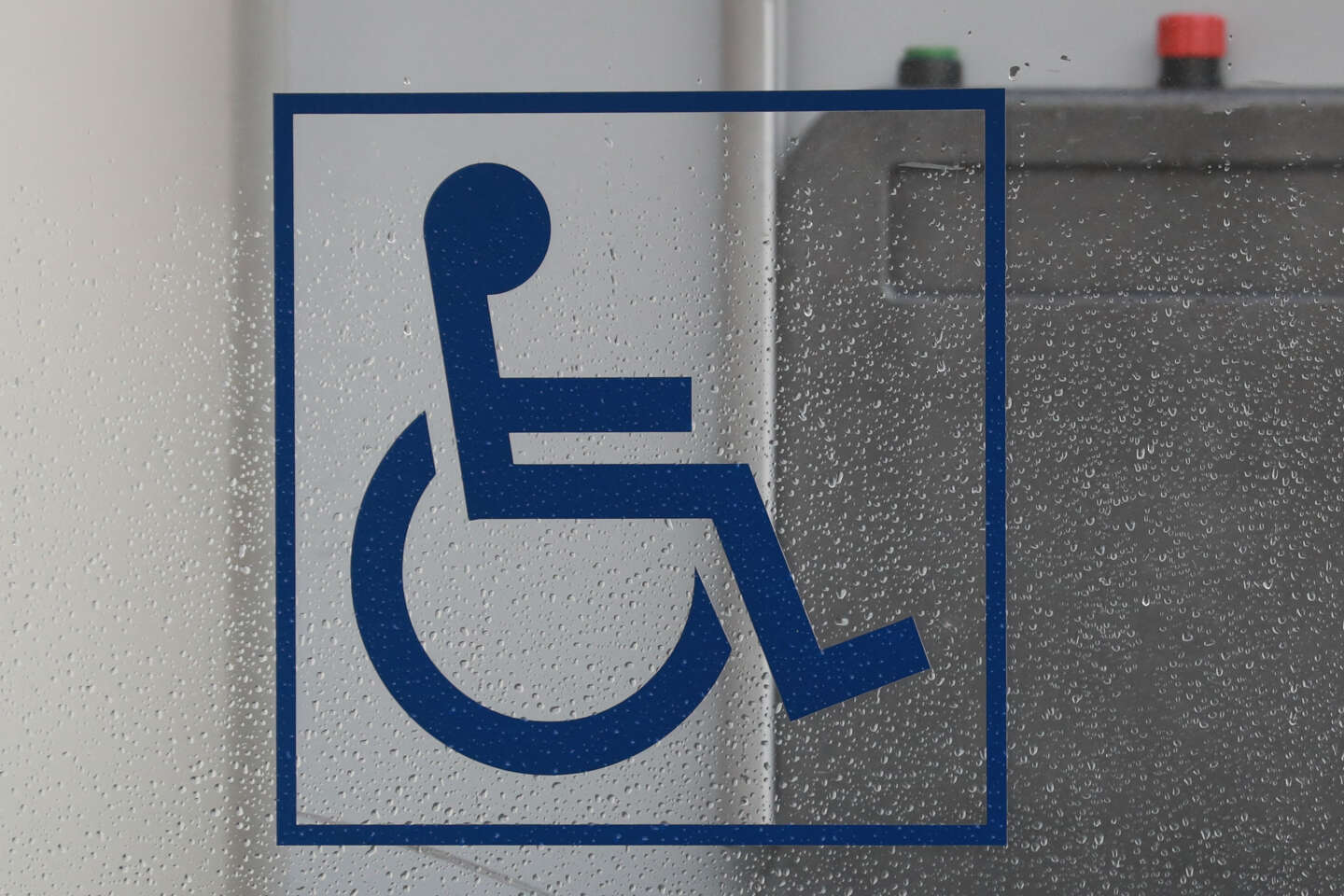 La difficile acceptation du handicap au travail : « Je ne me sentais pas handicapée, j’étais juste dans le déni »