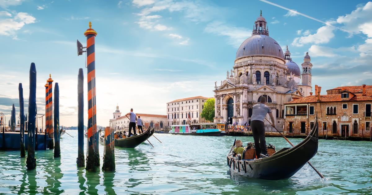 Venise : une gondole chavire à cause de touristes qui se prenaient en selfie