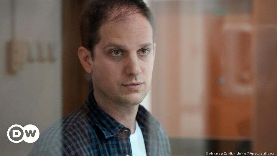 Russia: Court denies appeal to US reporter on spying charge