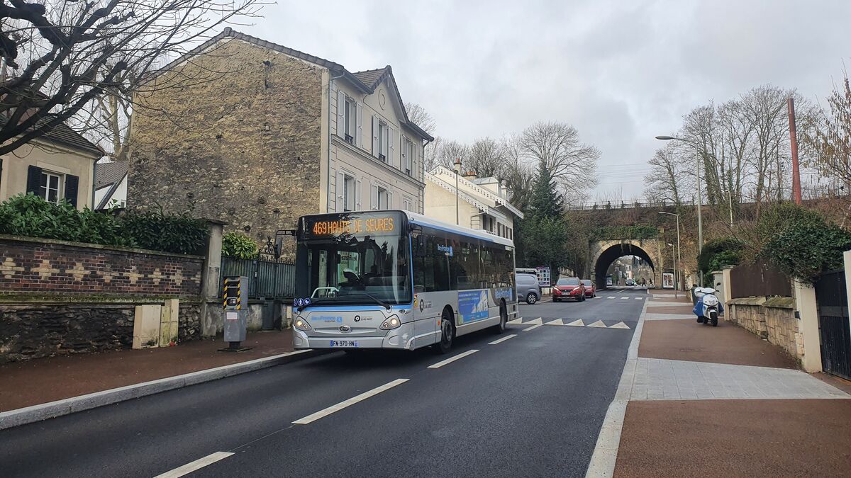 « On se fait flasher à 20 km/h » : à Sèvres, un radar infernal sème la panique chez les chauffeurs de bus