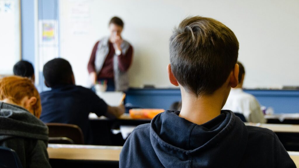 Des enfants handicapés ont été effacés de la photo de classe d'une école primaire