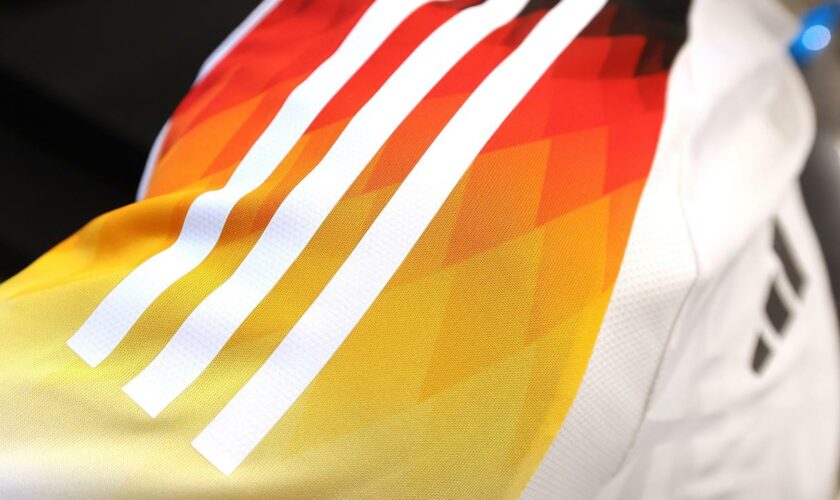 DFB-Trikot: Adidas und DFB stoppen Verkauf von Trikot Nummer 44