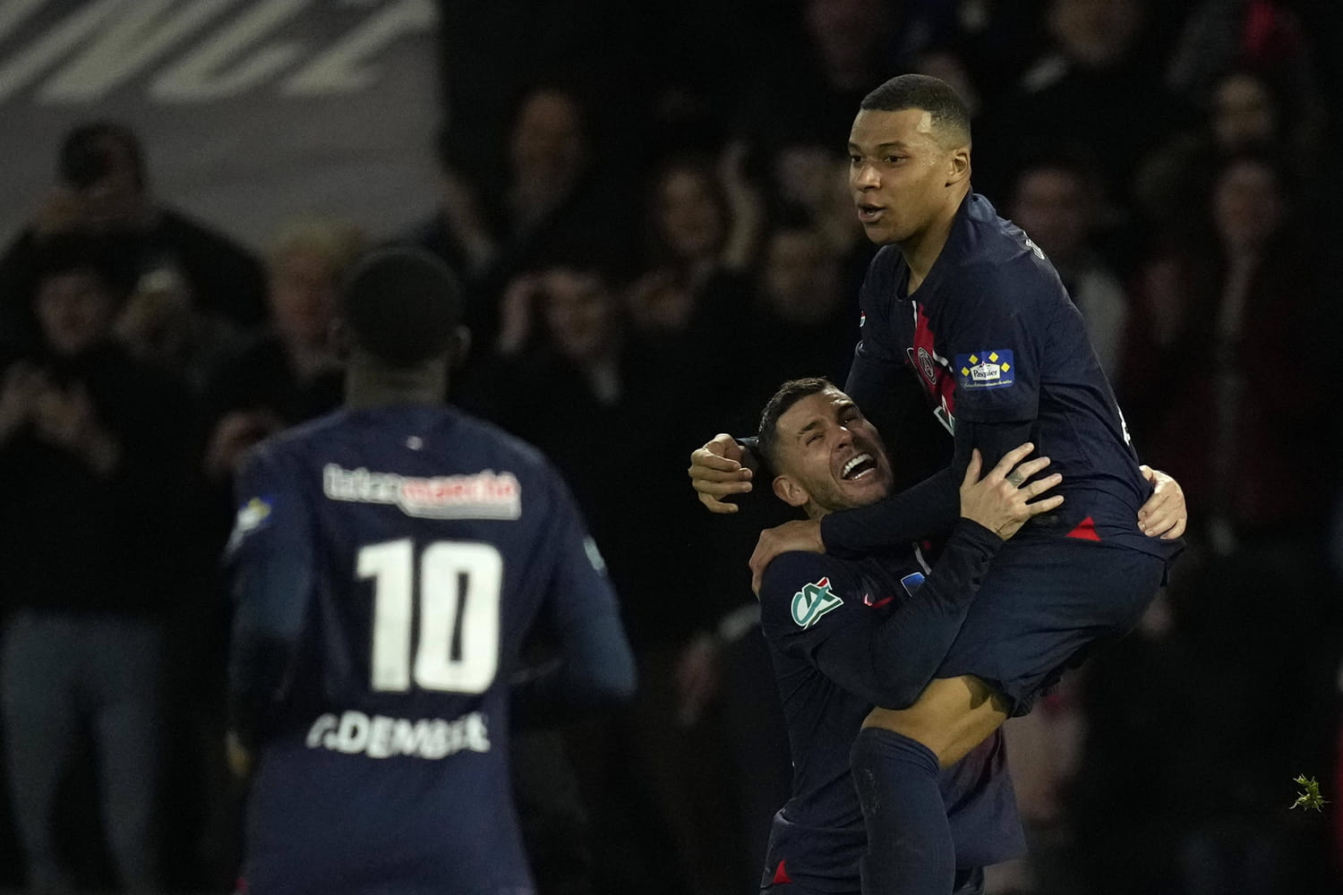 PSG - Rennes : Mbappé envoie Paris en finale malgré un immense Mandanda, le résumé du match