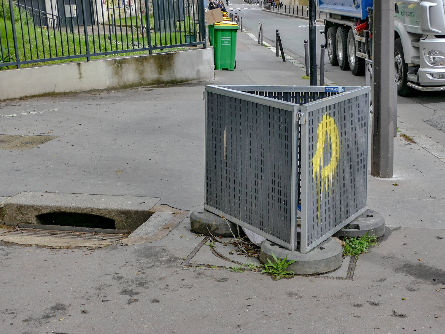 Un tunnel en direction de la prison de la Santé ? La découverte intrigue