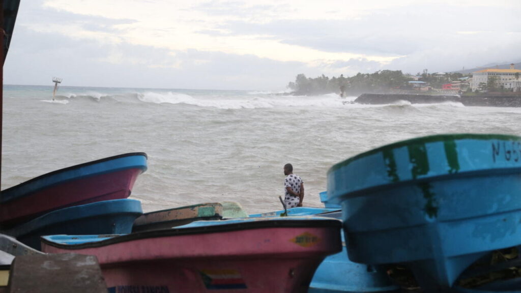 Un naufrage au large du Mozambique fait plus de 90 morts