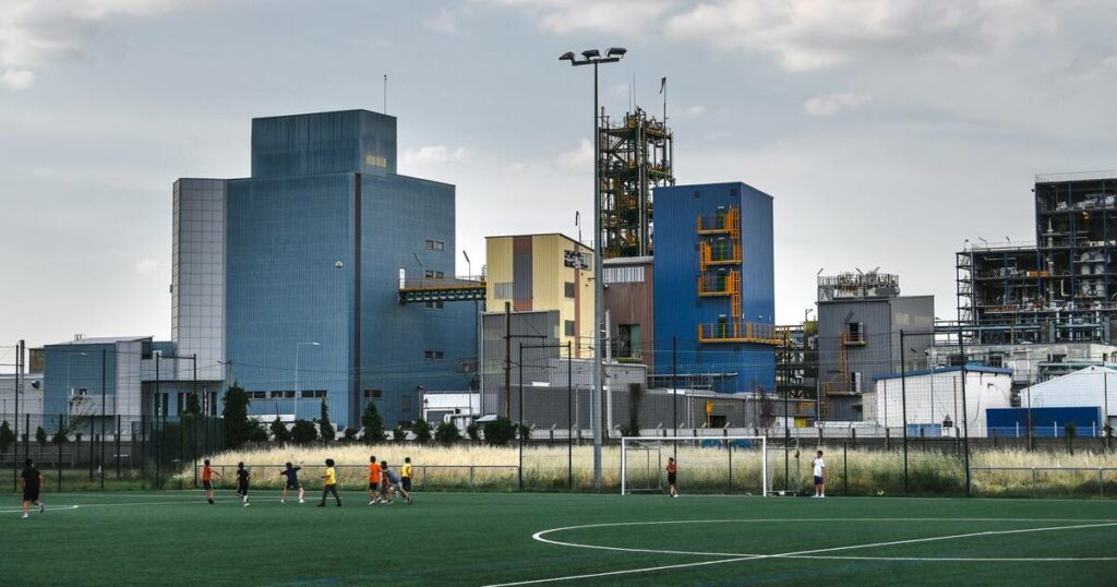 Polluants éternels : des perquisitions sont en cours sur plusieurs sites d’Arkema