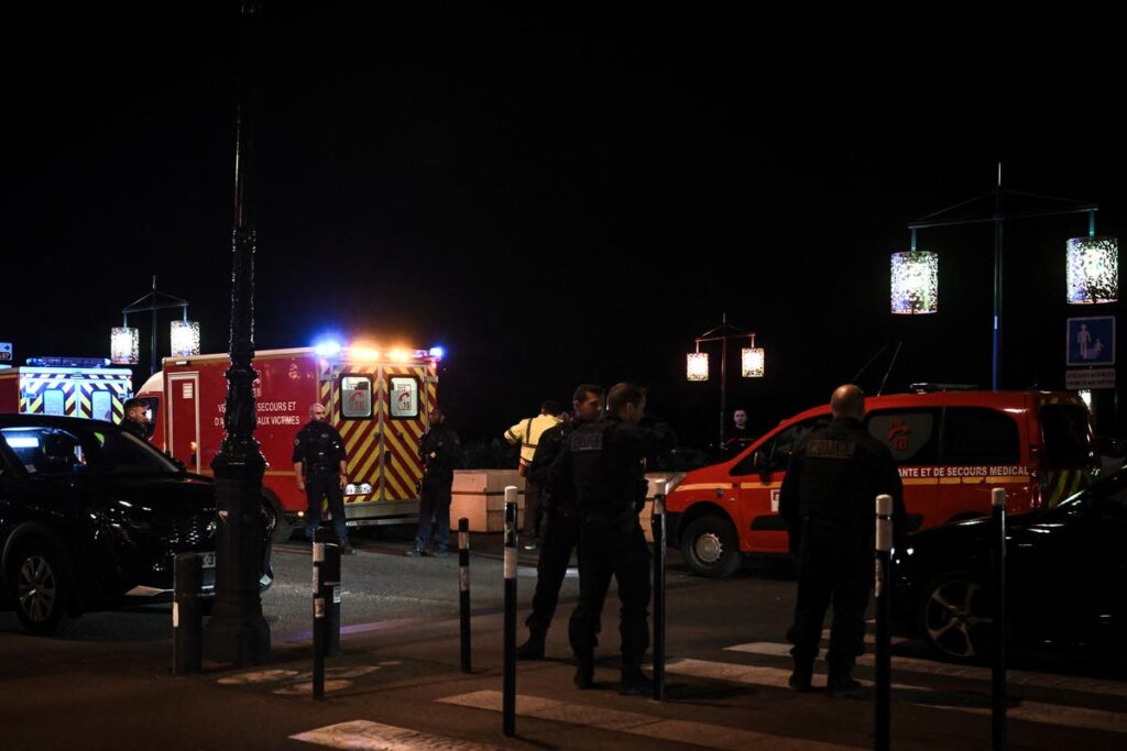 Knifeman shot dead by police after fatal stabbing in Bordeaux