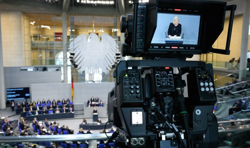 Extremismus: Bärbel Bas lässt verschärfte Sicherheitsregeln für Bundestag prüfen