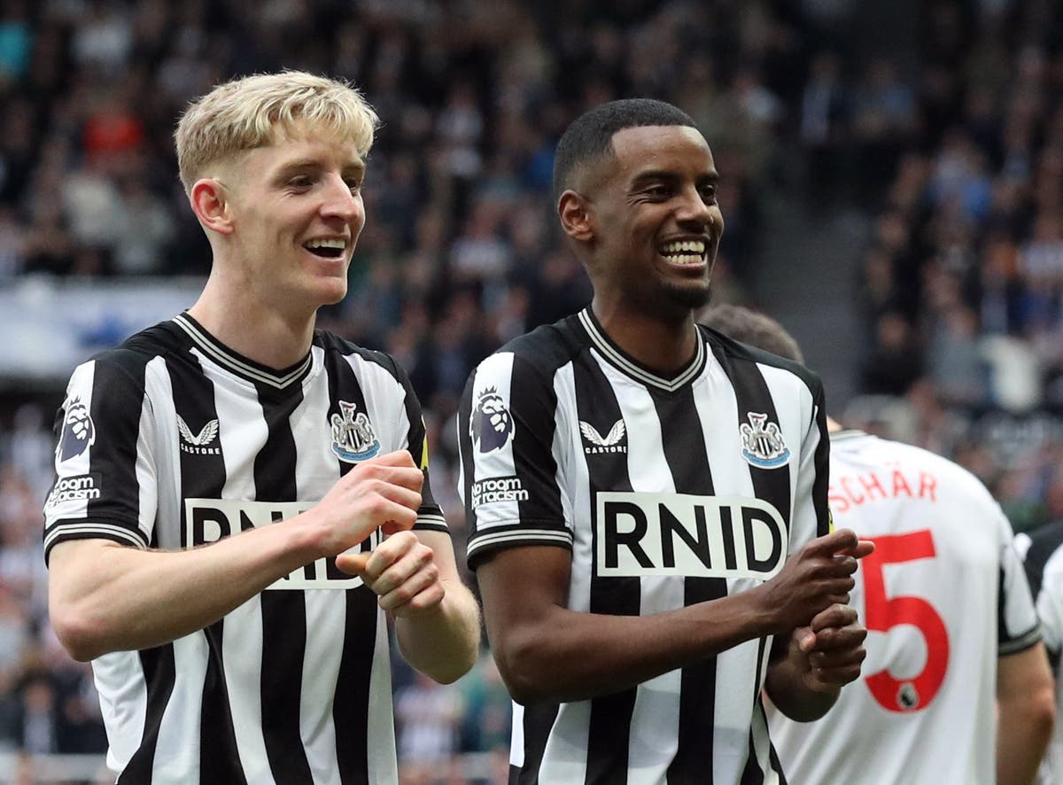 Newcastle v Tottenham LIVE: Premier League result and reaction as Isak and Gordon star in big win