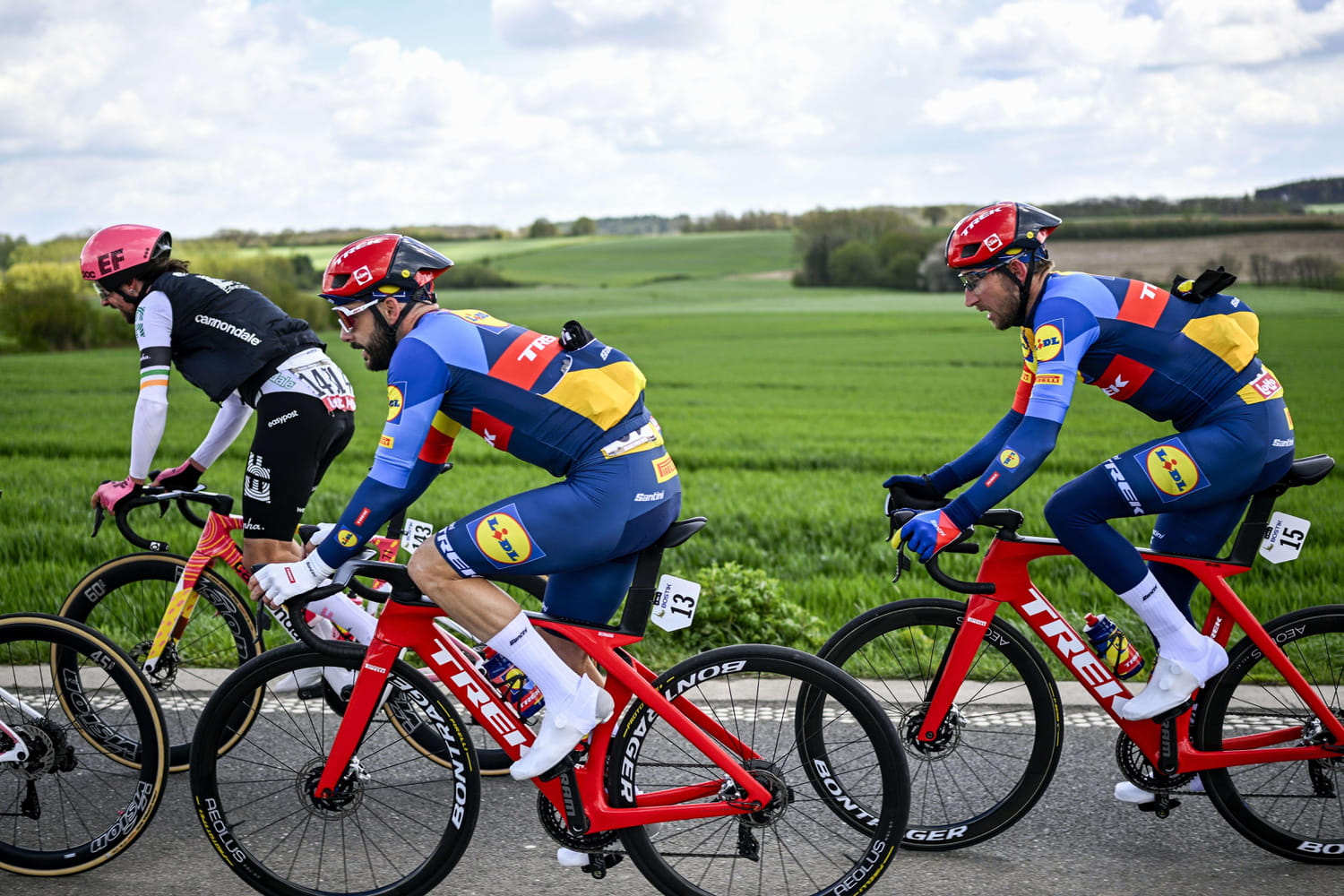 DIRECT. Flèche Wallonne 2024 : les conditions se durcissent, deux Français à l'avant, suivez la course