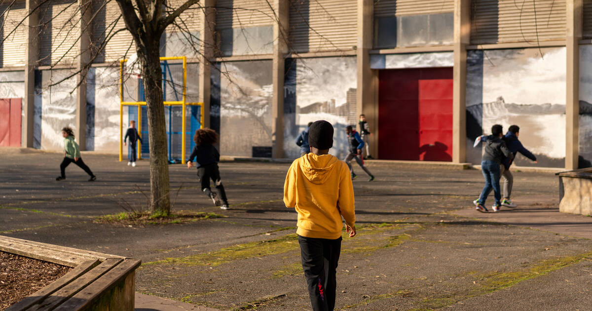 Attentats, harcèlement, décès d’élèves… comment parler de la violence aux enfants ?