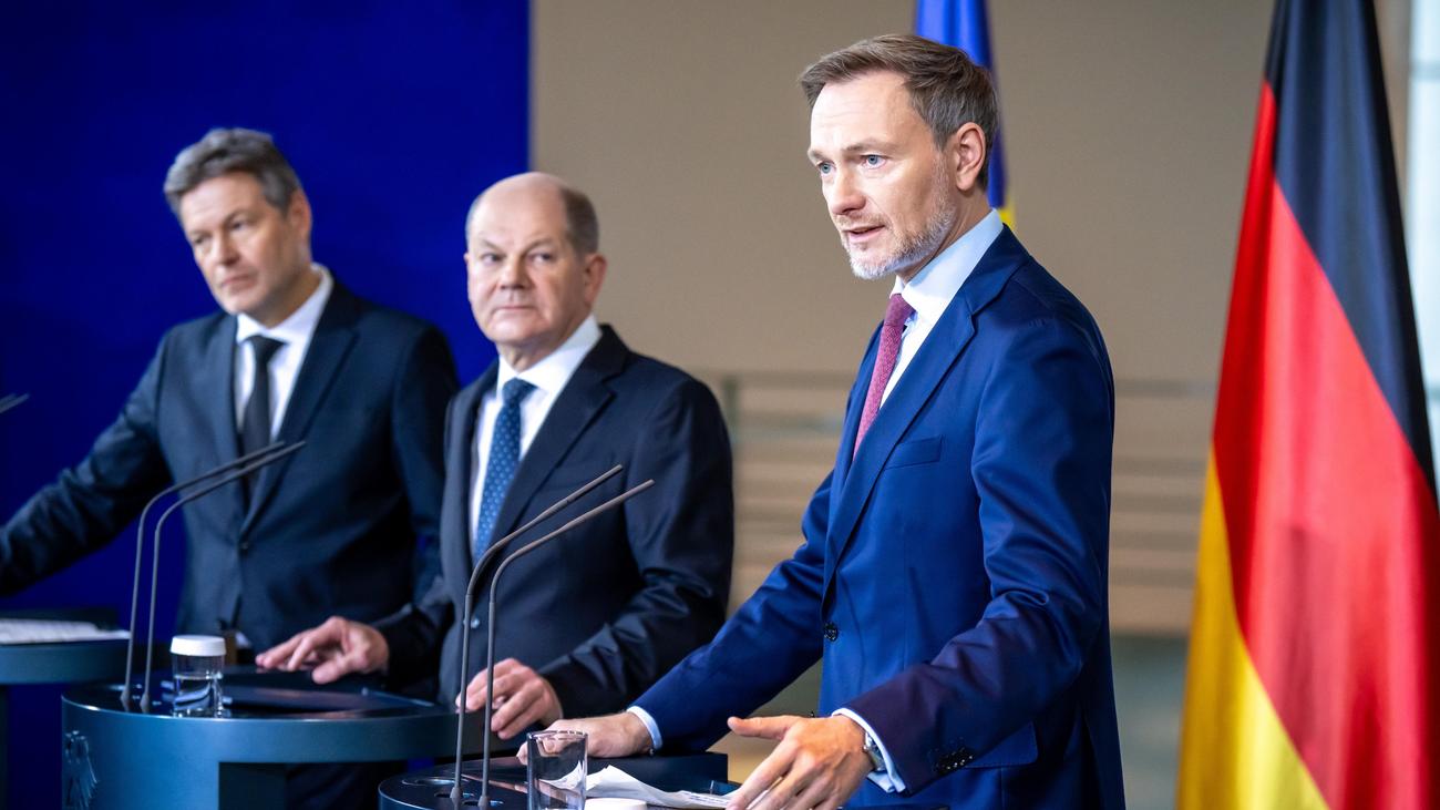 Ampelkoalition: Lindner lehnt Oppositionsforderungen nach Koalitionsbruch ab