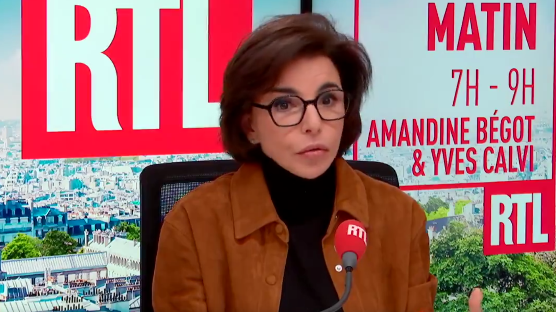 Après la Une de « Libération » sur son contrat avec Orange, Rachida Dati s’en prend à Anne Hidalgo