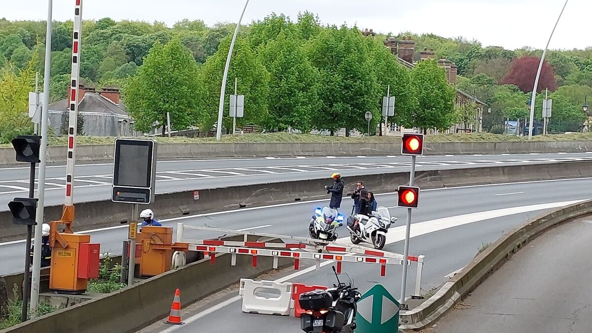 A13 : l’autoroute restera fermée entre Paris et Vaucresson au moins jusqu’à lundi inclus, après un mouvement de terrain