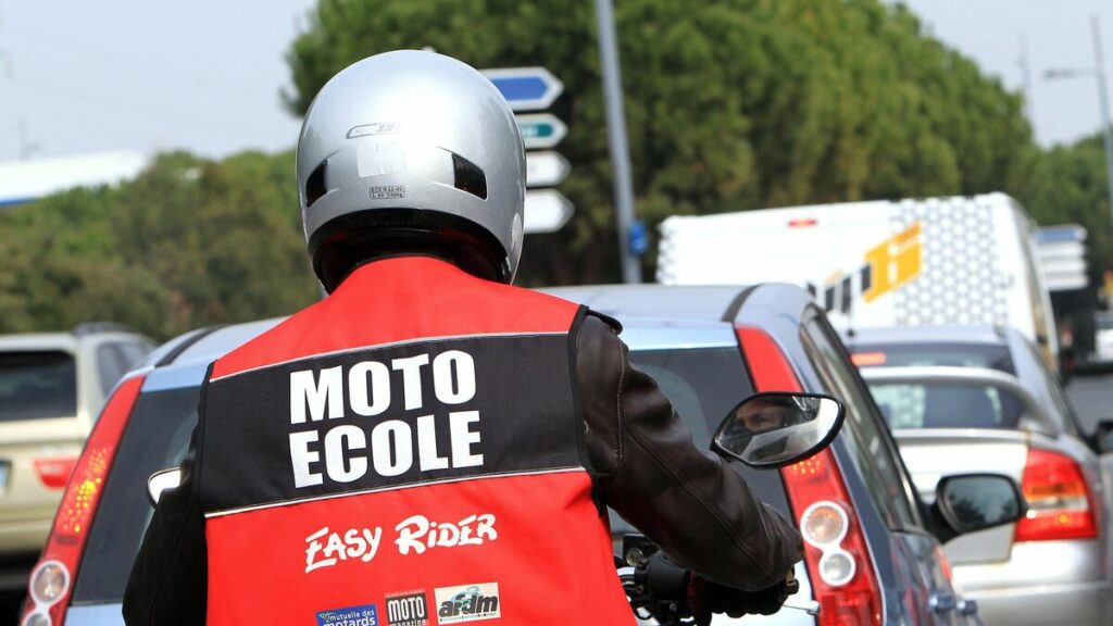 Compte personnel de formation : marche arrière sur le permis moto ?