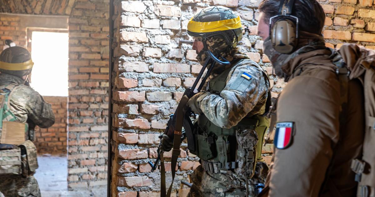 En Pologne, des militaires français forment les soldats ukrainiens appelés à rejoindre le front