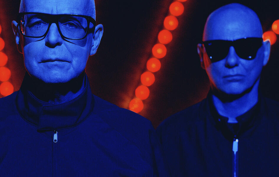 Faut-il encore écouter les Pet Shop Boys quarante ans après “West End Girls” ?