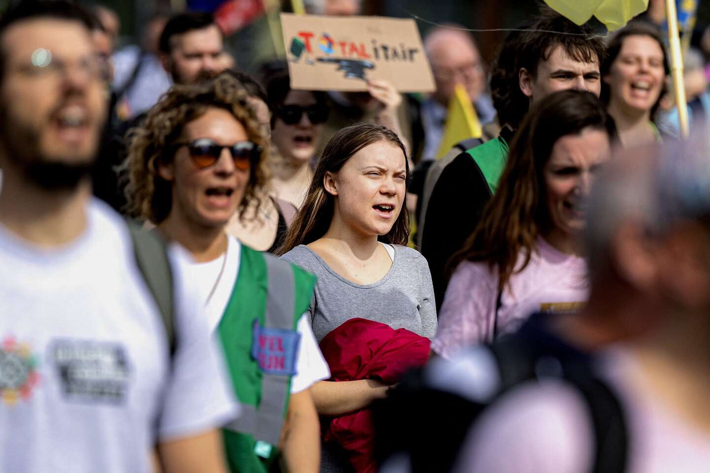 Greta Thunberg interpellée lors d’une manifestation à La Haye