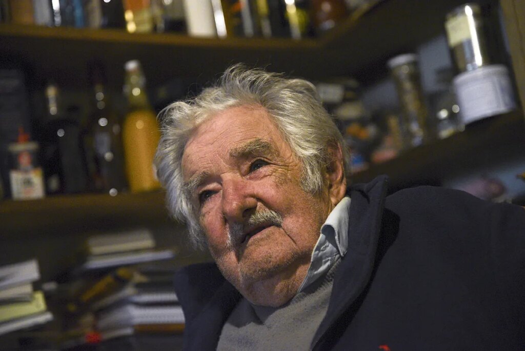 José Mujica, ex presidente uruguayo, anuncia que tiene un cáncer grave