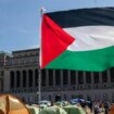 La Universidad de Columbia empieza a suspender a los estudiantes del campamento pro-palestino