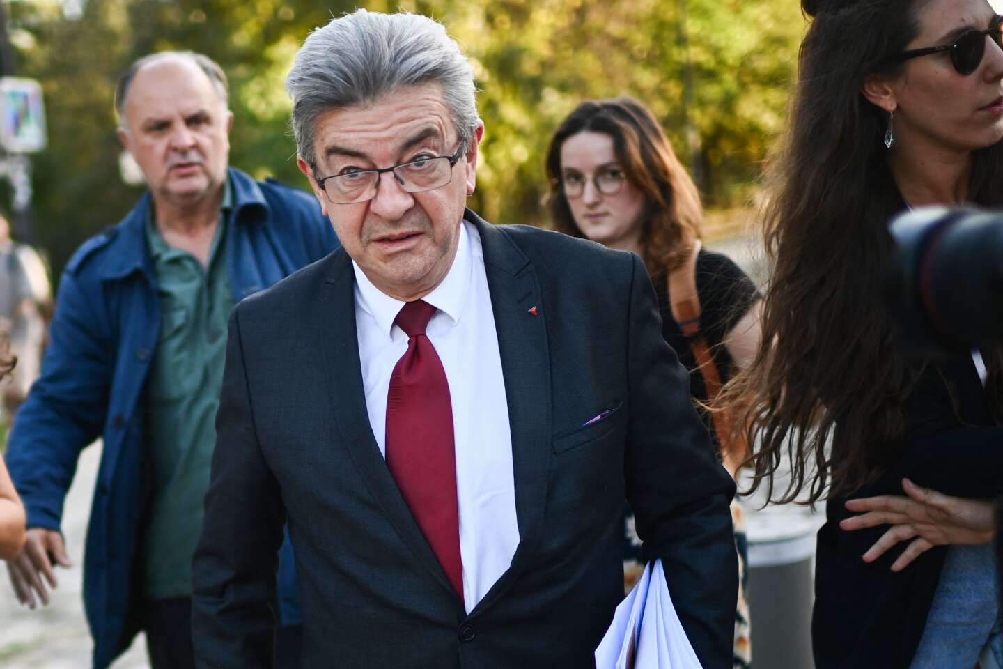 Le gouvernement va porter plainte contre Jean-Luc Mélenchon pour « injure publique » après ses propos sur le nazi Eichmann