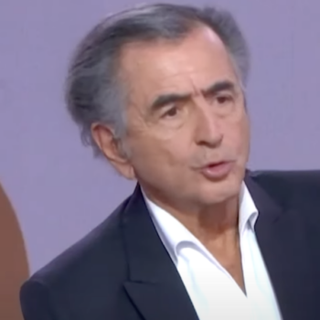 Les prises de parole de Bernard-Henri Lévy considérées comme des « polluants éternels »