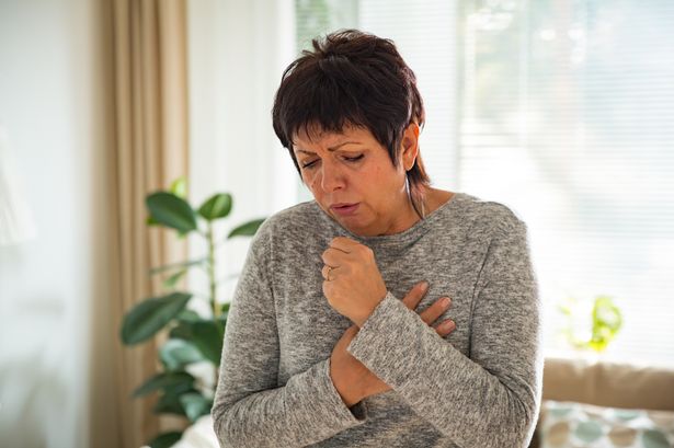 Lung cancer symptoms: Warning signs of 'silent killer' that's second most common in UK