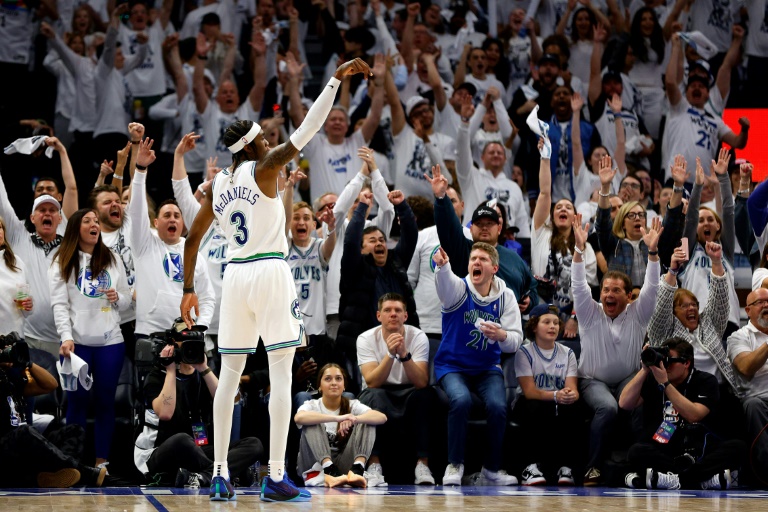 NBA: Les Wolves s'échappent face aux Suns, les Clippers défaits