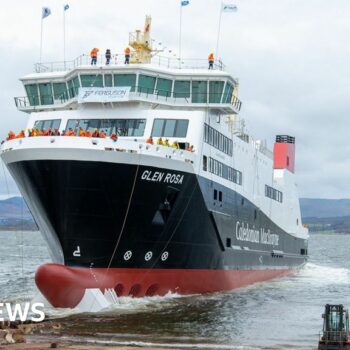 New CalMac ferry successfully launches into River Clyde