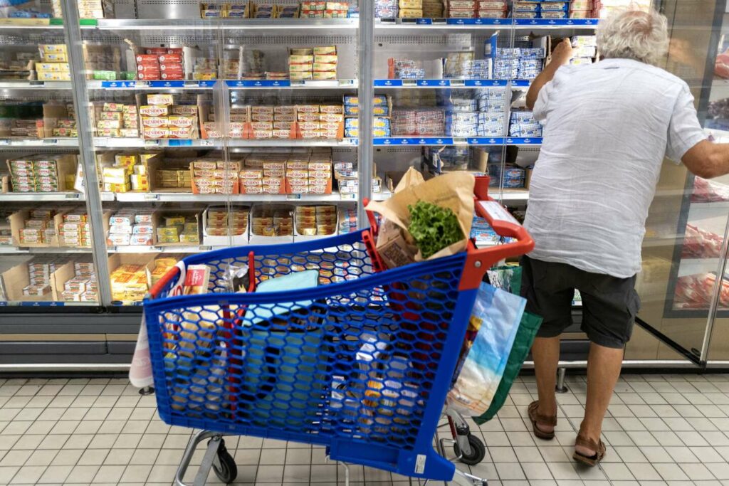 « Shrinkflation » : le gouvernement va obliger les supermarchés à prévenir de « l’évolution du prix rapporté au poids » d’un produit