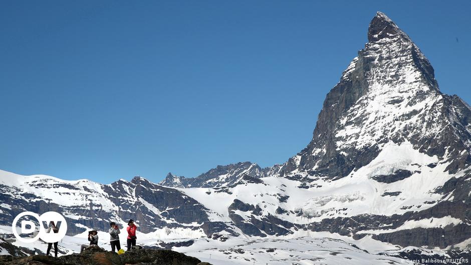 Switzerland: 3 dead, 1 injured after Zermatt avalanche