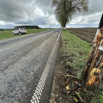 Troisvierges: Une voiture percute un arbre, un blessé grave