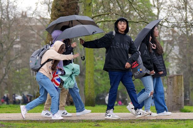 UK weather: Brits to enjoy sun as temperatures warm up - but heavy, thundery downpours will hit