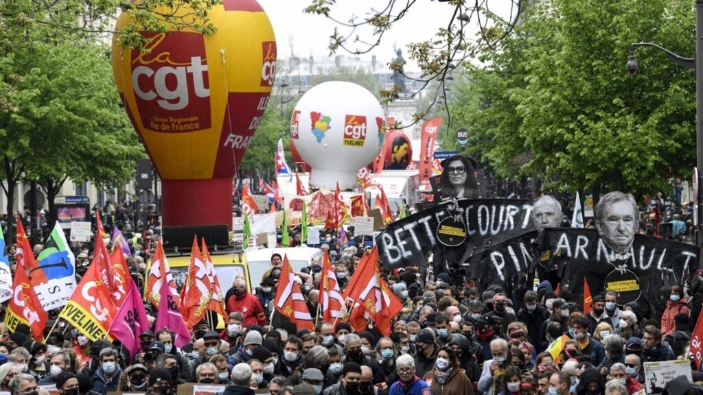 "Contre l'austérité", "pour l'emploi", "pour la paix" : un 1er mai aux revendications variées