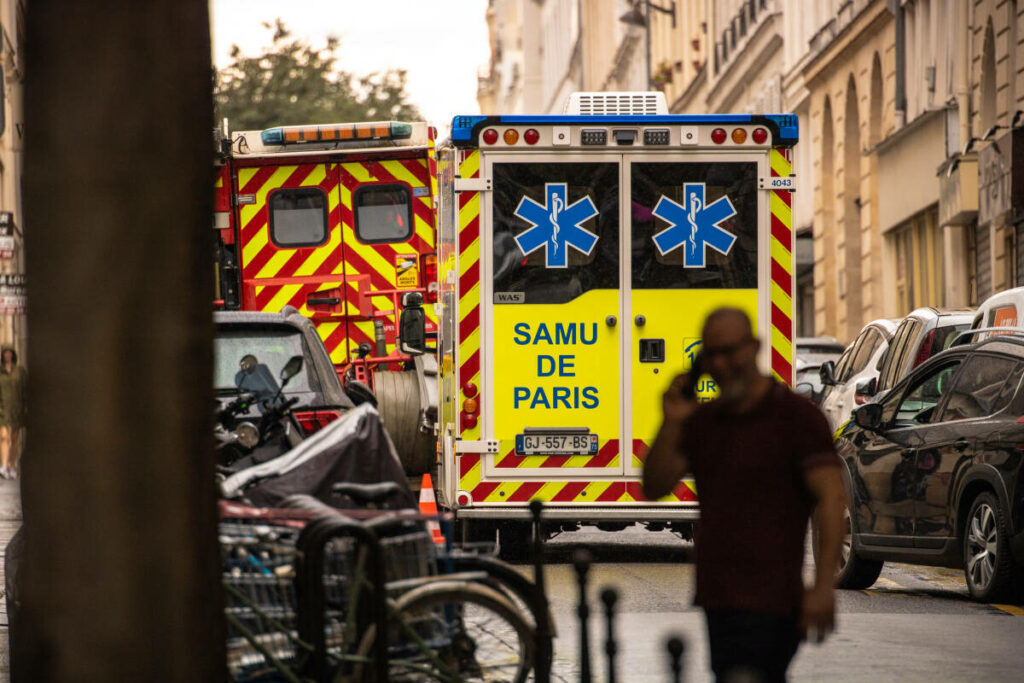 Au moins quatre morts dans deux incendies d’appartement à Paris