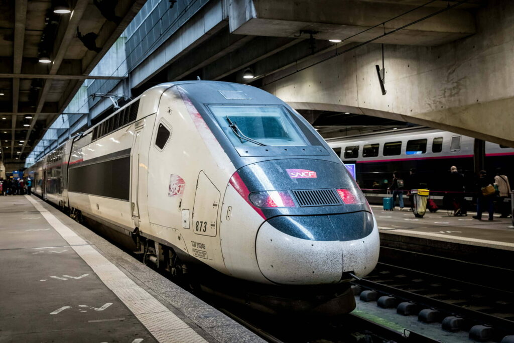 Des enfants débarqués d'un TGV par la police, les parents non avertis en colère contre la SNCF