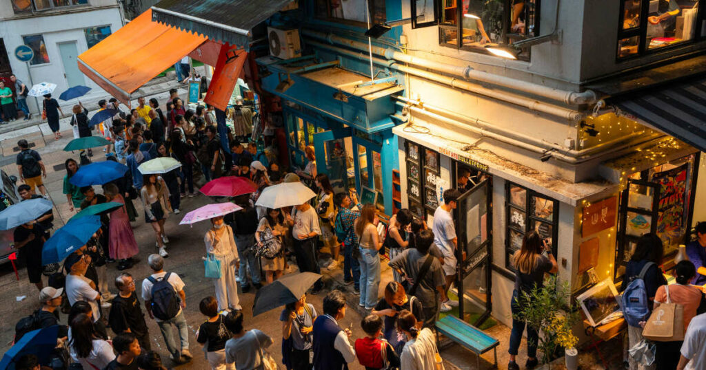 À Hong Kong, la fermeture de la librairie Mount Zero marque la fin d’un monde