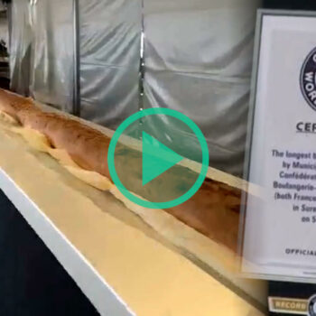 Le record de la plus longue baguette de pain du monde est désormais détenu par la France