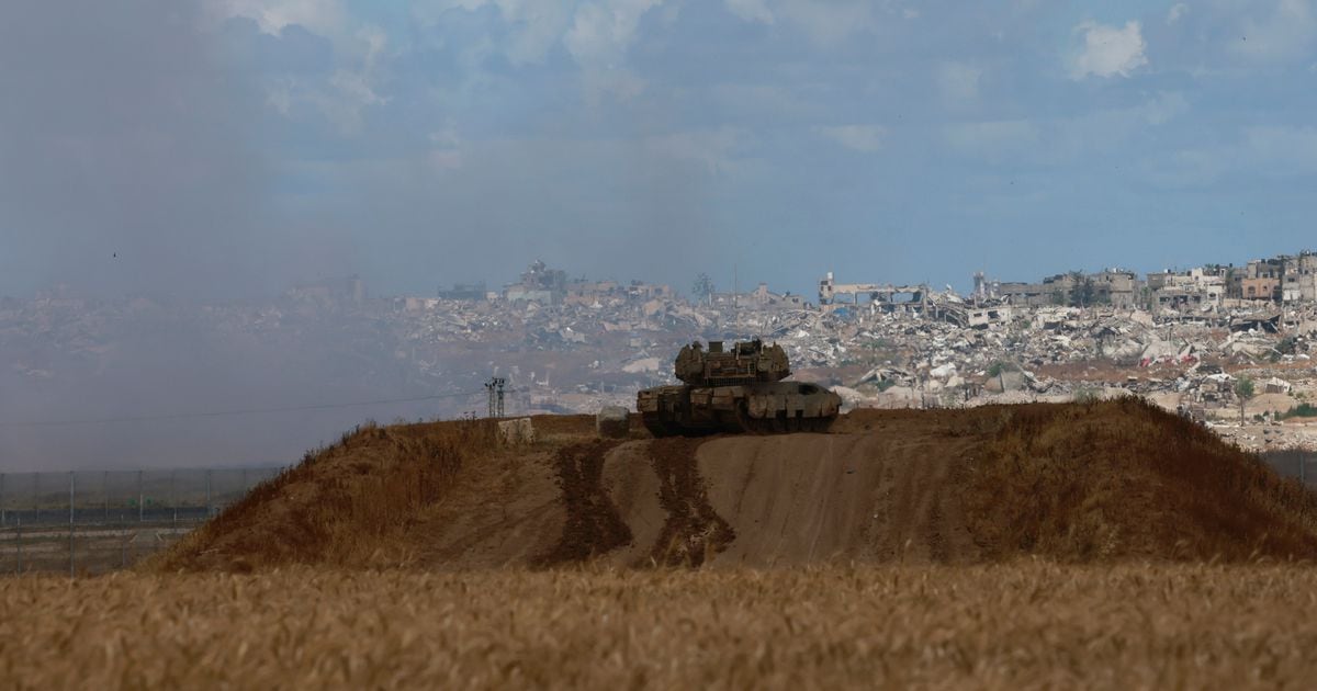 Char israélien à la frontière avec la bande de Gaza, le 6 mai 2024