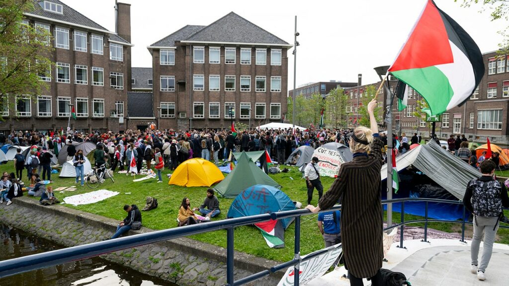 Anti-Israel encampment sprouts up at University of Amsterdam, Netherlands police immediately take action