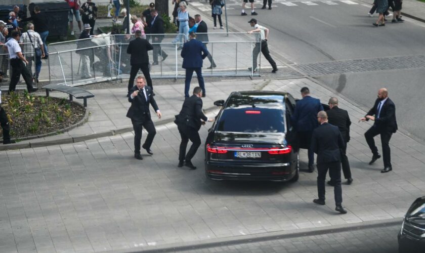 Ministerpräsident Fico weiterhin in Lebensgefahr – Regierung spricht von politischem Motiv