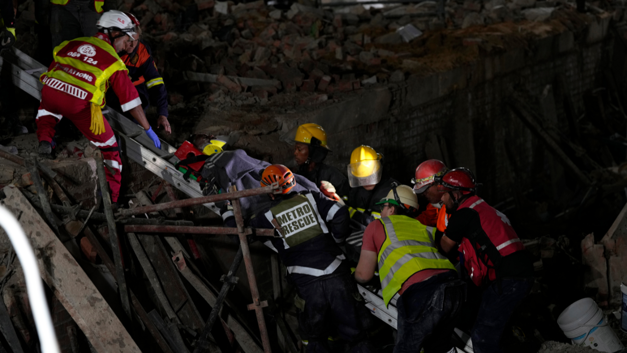 South Africa ends rescue efforts at collapsed building with 33 confirmed dead, 19 still missing