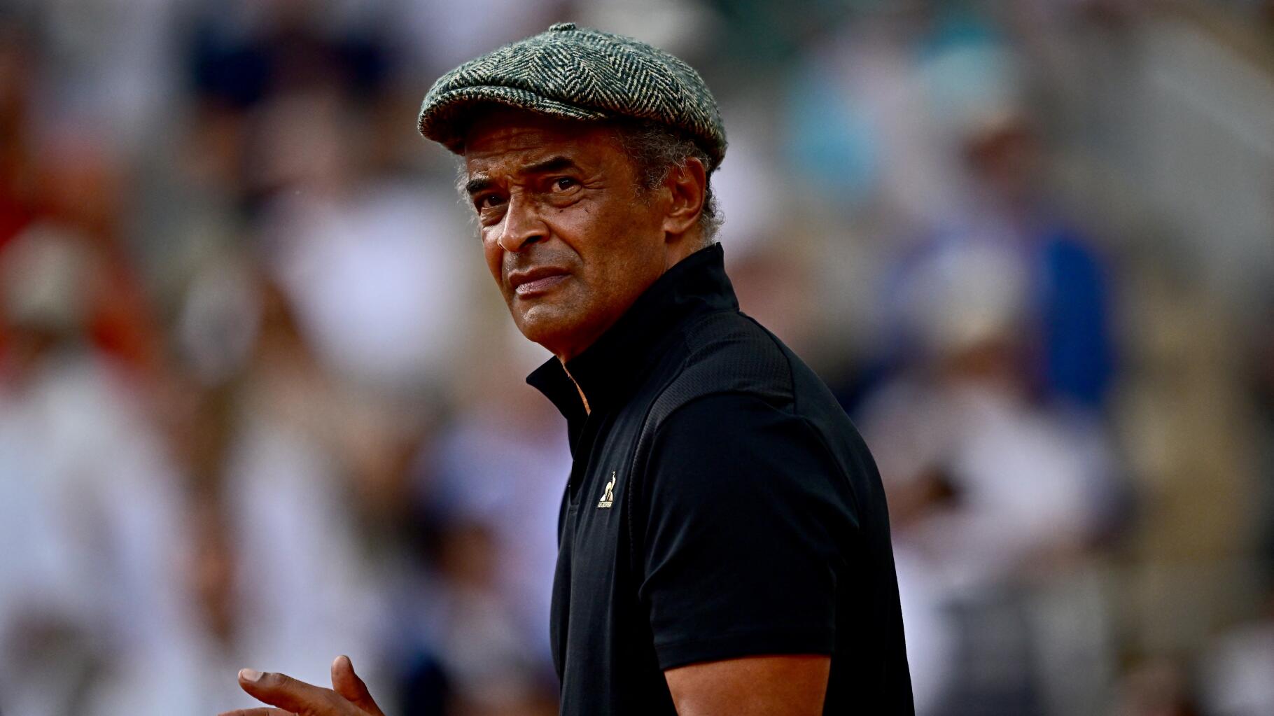 Yannick Noah contraint d’annuler sa tournée après une blessure lors d’un match de football