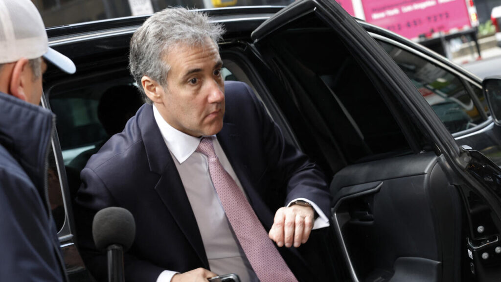 Récit : au procès de Donald Trump, l'intense semaine de son ancien "pitbull" Michael Cohen