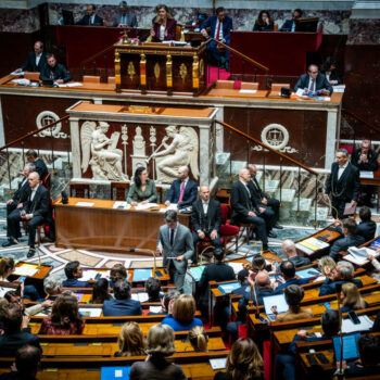 Fin de vie : les députés approuvent en commission le projet de loi créant une « aide à mourir »