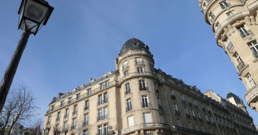 La crise n'a pas vraiment érodé le pouvoir d'achat immobilier des ménages en France, excepté à Paris, aujourd'hui inaccessible aux jeunes acheteurs, pour qui Nancy, Strasbourg, Rennes ou encore Toulouse constituent un bien meilleur pari.