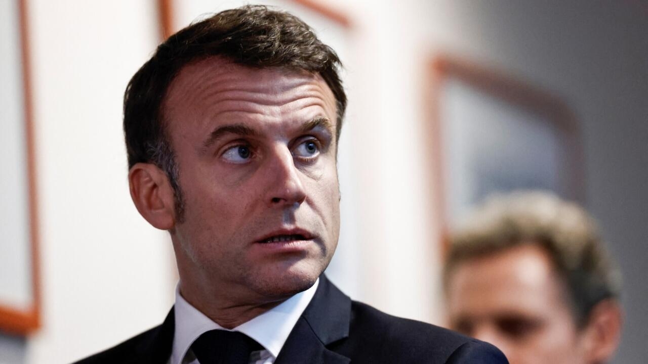 Emmanuel Macron se rend "dès ce soir" en Nouvelle-Calédonie