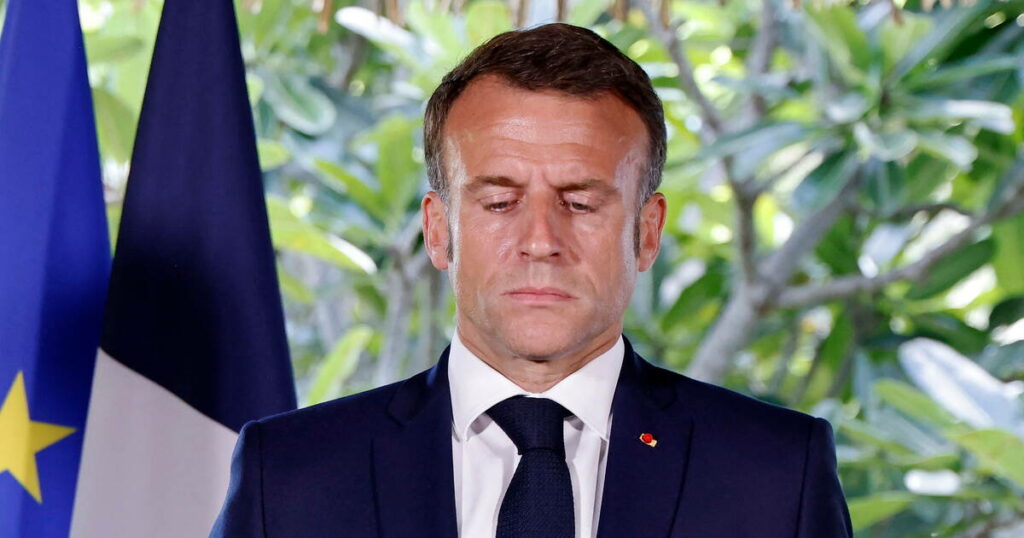 Nouvelle-Calédonie : Macron temporise, il était temps !