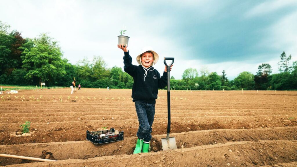 Gartenarbeit: Jetzt wird geackert