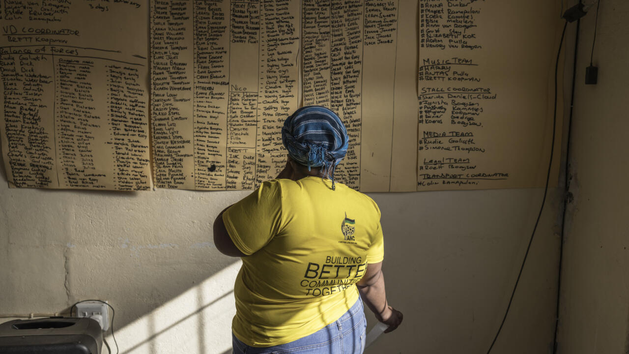 Législatives en Afrique du Sud : l'opposition promet la fin du règne de l'ANC aux élections